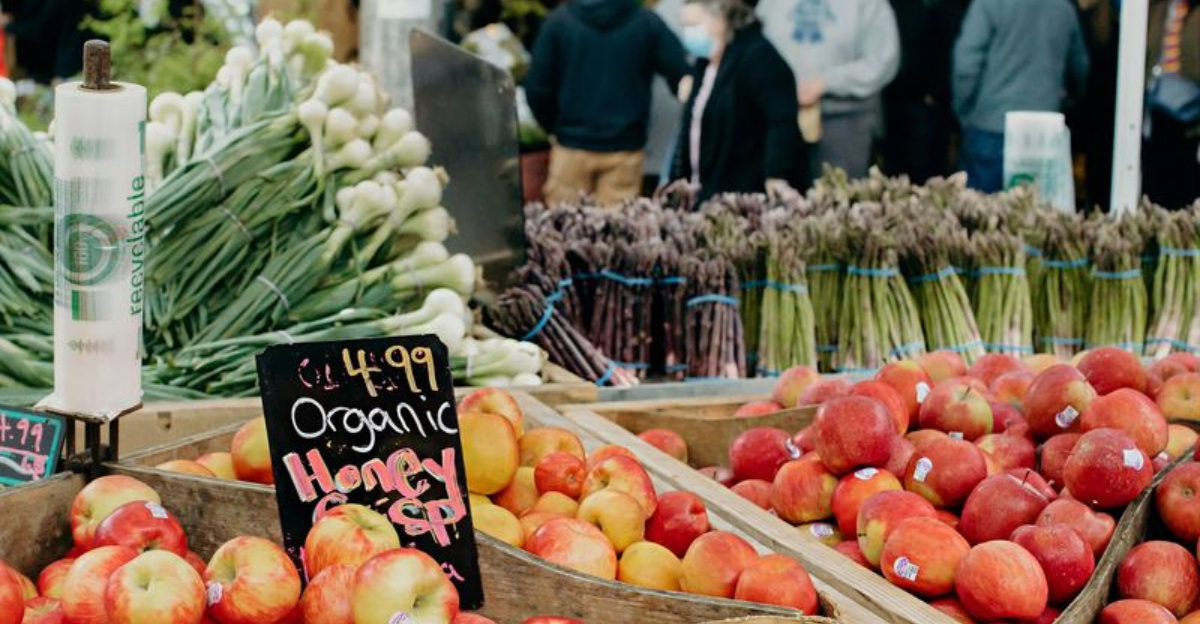 12 Must-Visit Farmers Markets Across Washington State