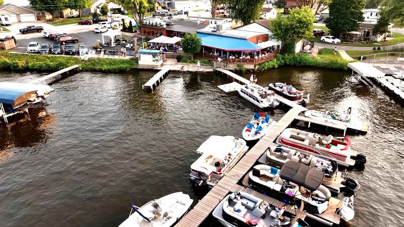 Fitz's on the Lake