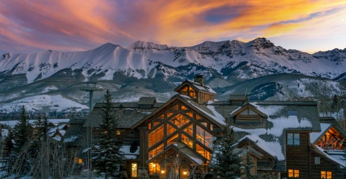 15 Colorado Mountain Lodges Serving Epic Views From Dawn Till Dusk