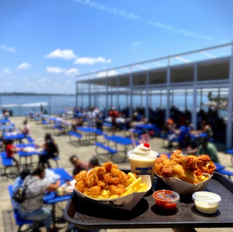 Johnny's Reef (City Island, Bronx)