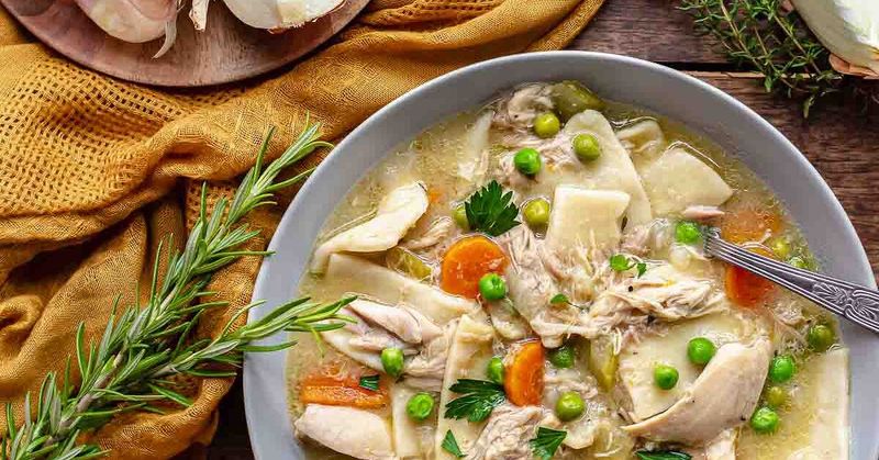 PA Dutch Chicken Pot Pie (Bott Boi)