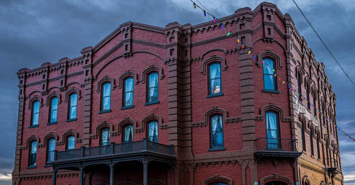 5 Real Haunted Locations In Montana Open To Visitors