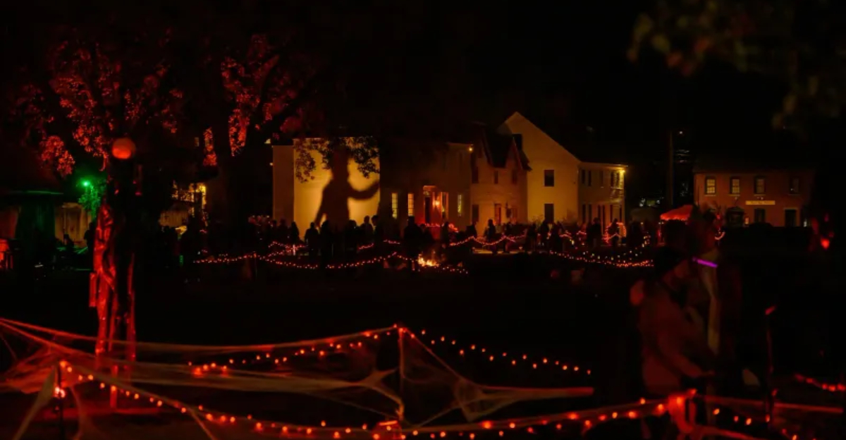 5 Spine-Chilling Haunted Experiences To Brave In New Hampshire This Fall