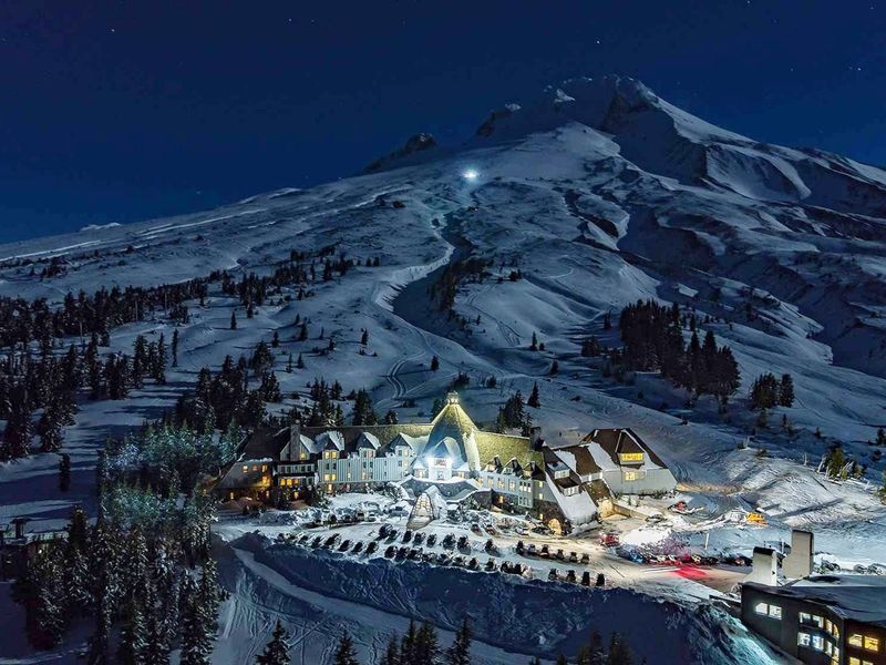 Timberline Lodge on Mount Hood (Oregon)