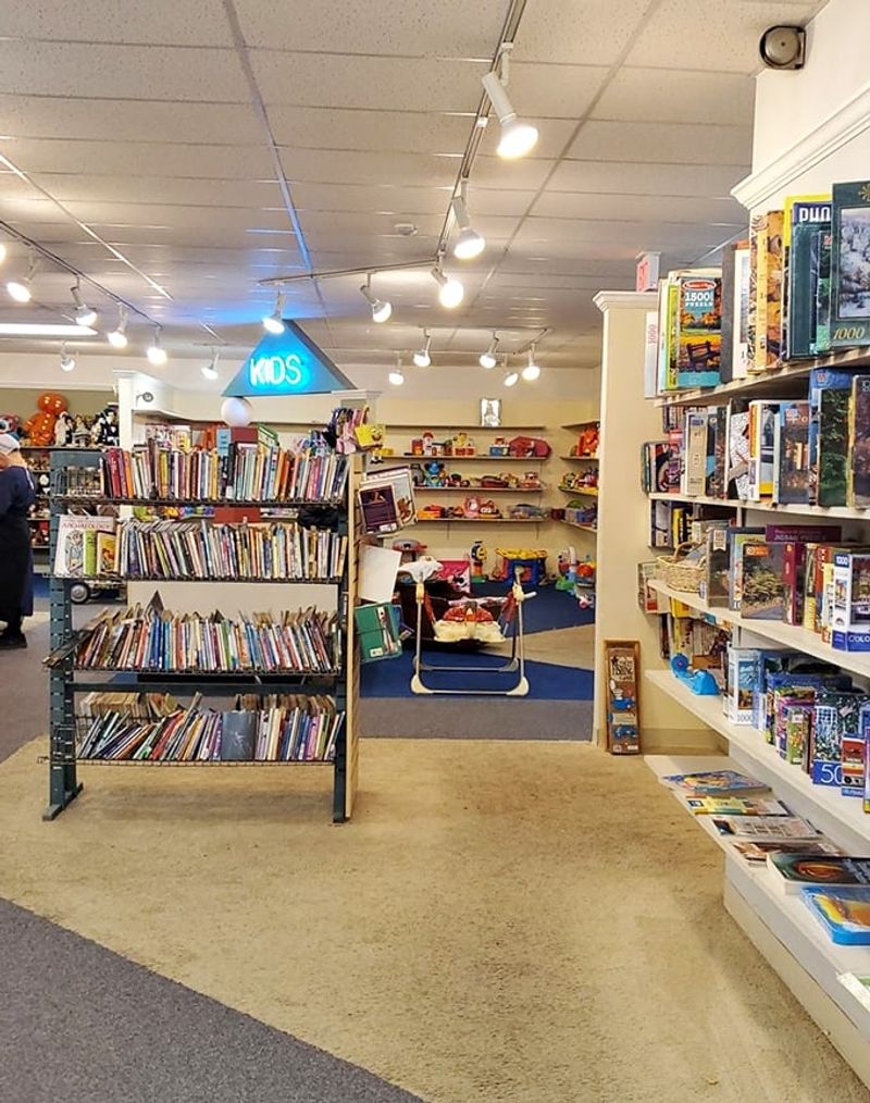 St. Mary's Thrift Shop — Lancaster