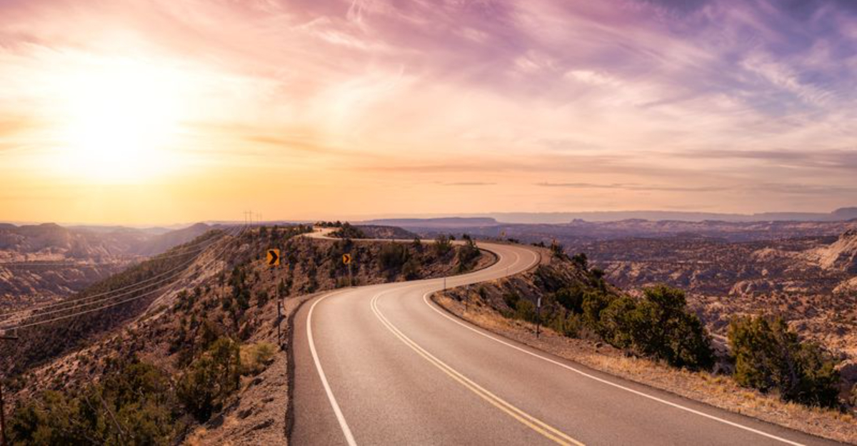 America’s 17 Hidden Road Trip Routes That Outshine Route 66