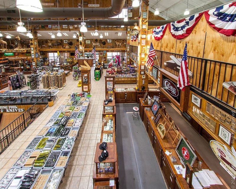Smoky Mountain Knife Works Megastore
