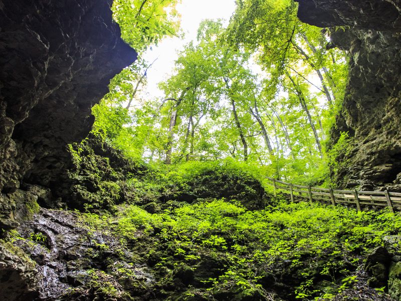 Maquoketa Caves State Park