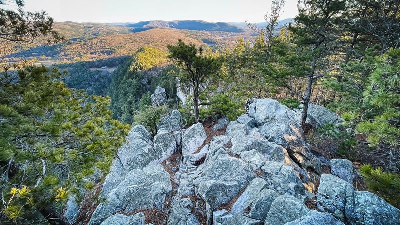 Monument Mountain (Great Barrington)