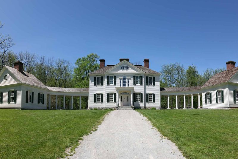 A Mansion With a Scandalous Past