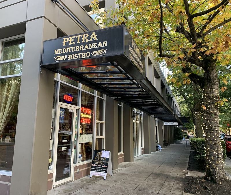 Petra Mediterranean Bistro: Belltown's Bold Bowlful