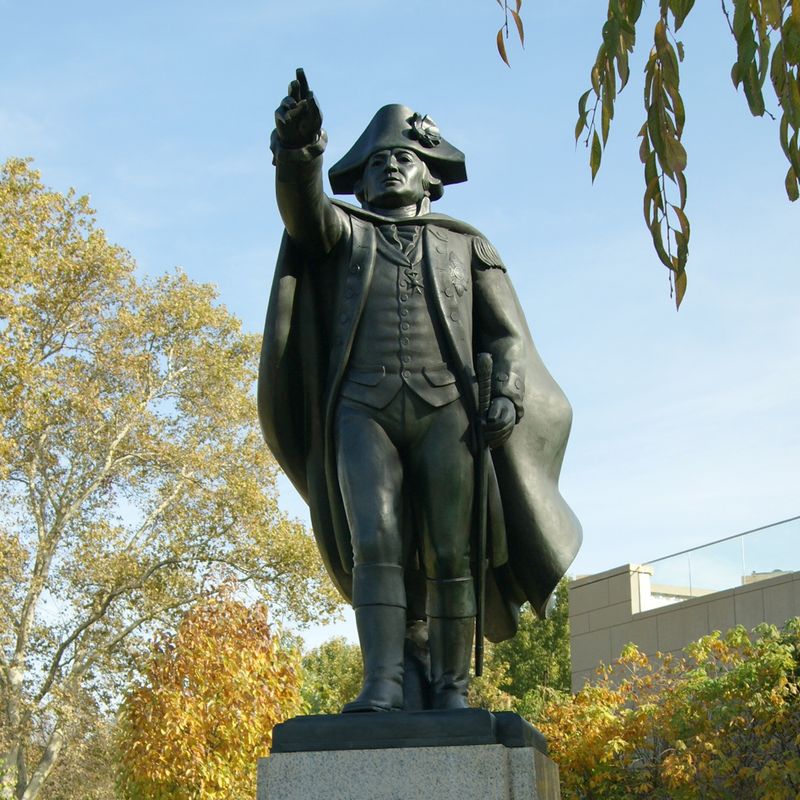 The Valley Forge Memorial Statue