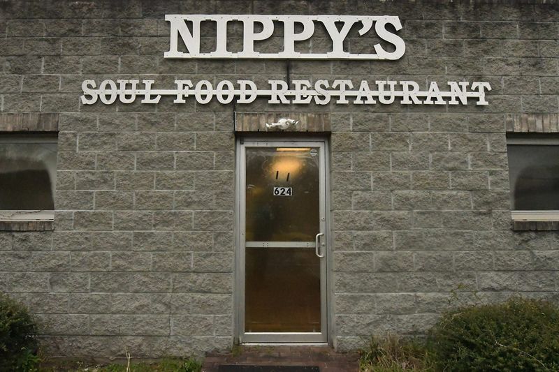 Nippy's Soul Food (Wilmington)