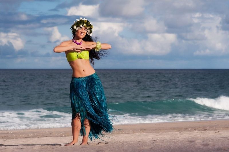 Onboard Hawaiian Culture Classes