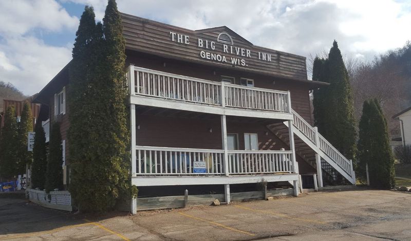Big River Inn – Genoa
