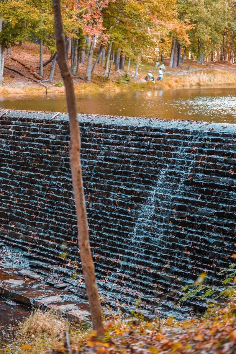 Picnic At The Spillway