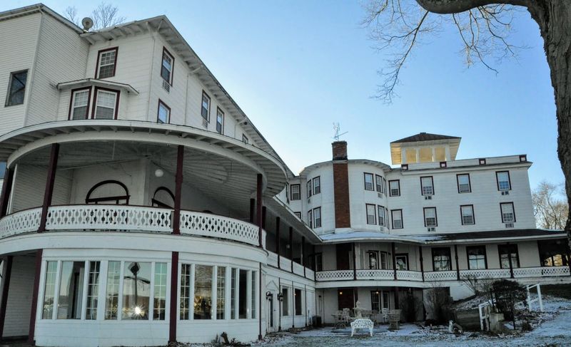 Hotel Conneaut