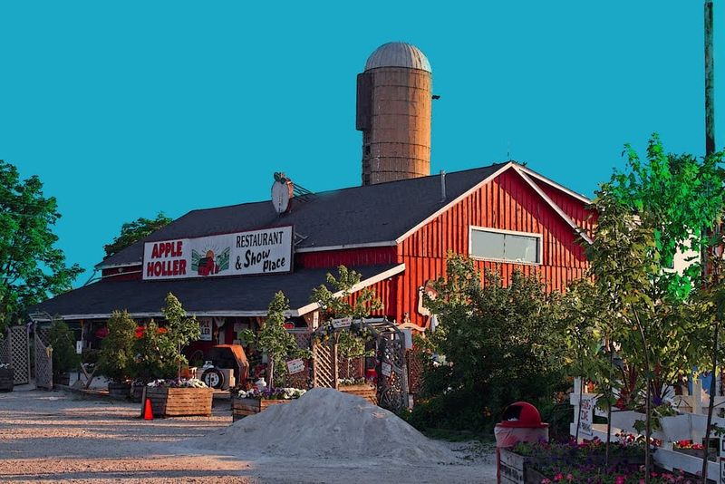 Family Fun at Apple Holler