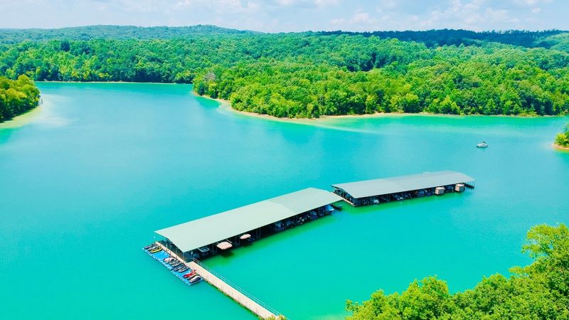 Norris Lake: Crystal Waters and Cavern Adventures