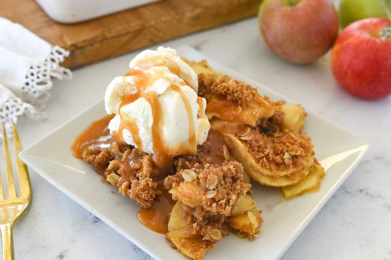 Apple Crisp: The No-Fuss Favorite