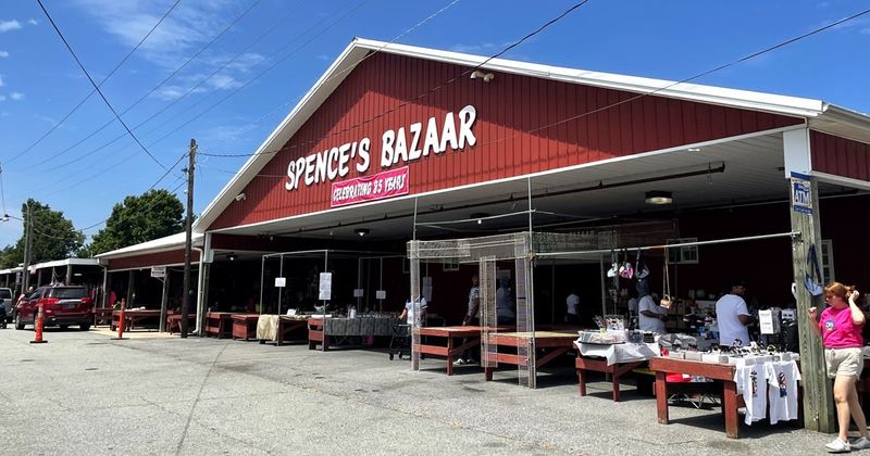 Spence's Bazaar & Amish Market (Dover)