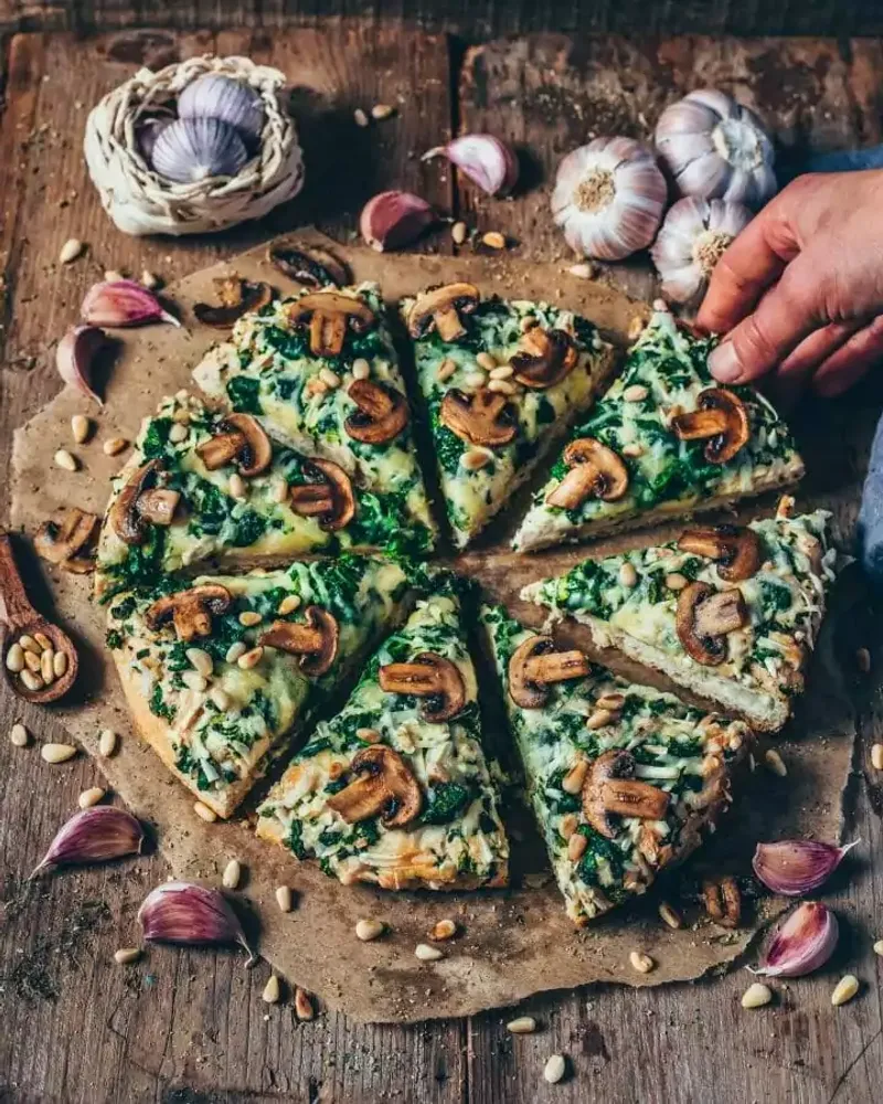 Spinach & Mushroom Pizza