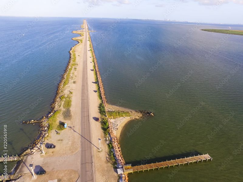 Texas City Dike