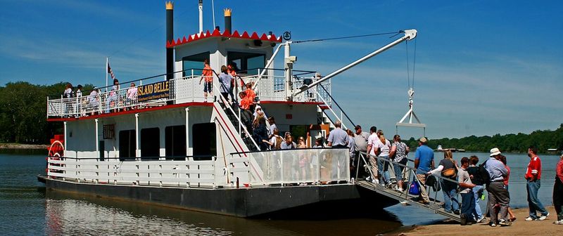The Sternwheeler River Crossing Experience