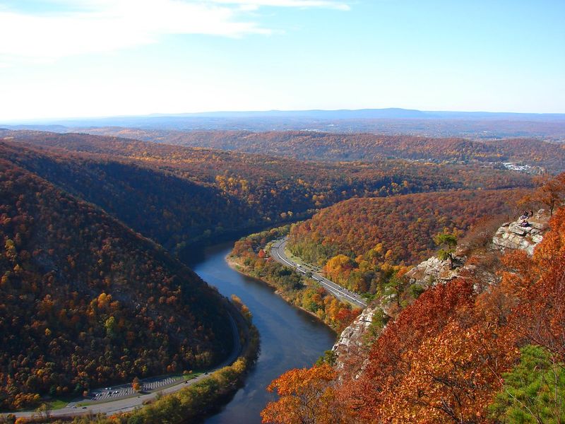 Delaware Water Gap: Nature's Color Canyon
