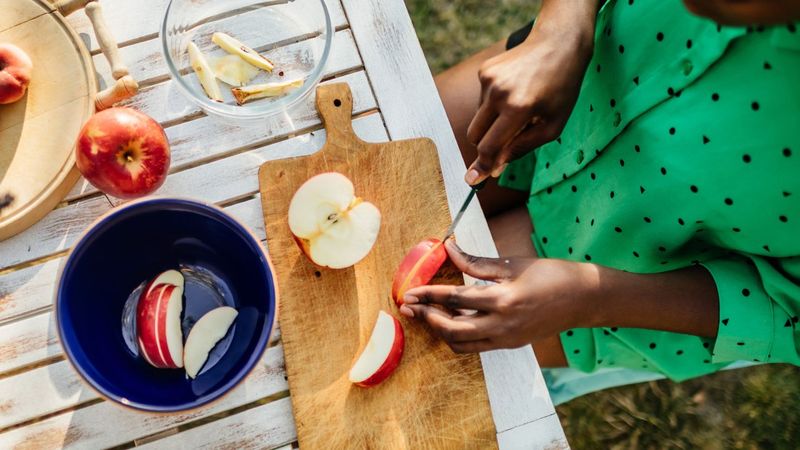 Use Within Two To Four Weeks For Peak Crunch Then Rotate Older Apples First