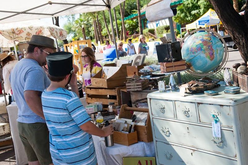 Thieves Market