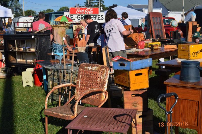 Four Decades Of Reputation Draws Serious Collectors