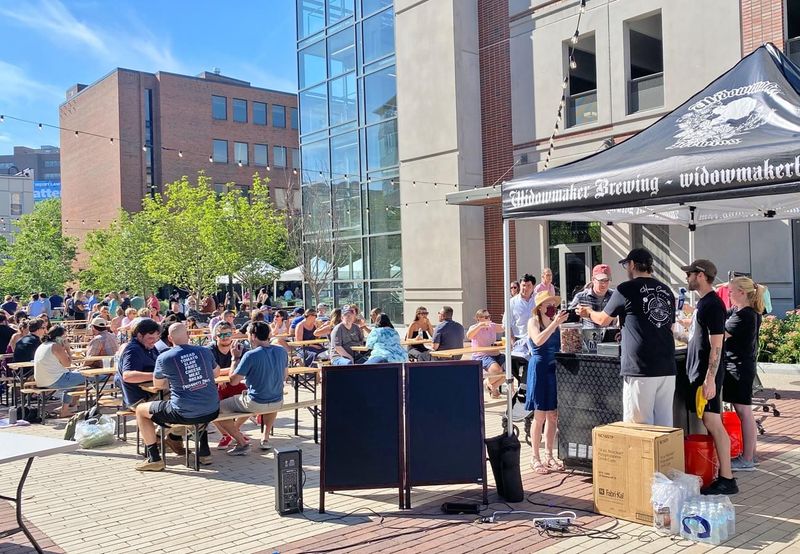 Widowmaker Brewing Beer Garden Experience