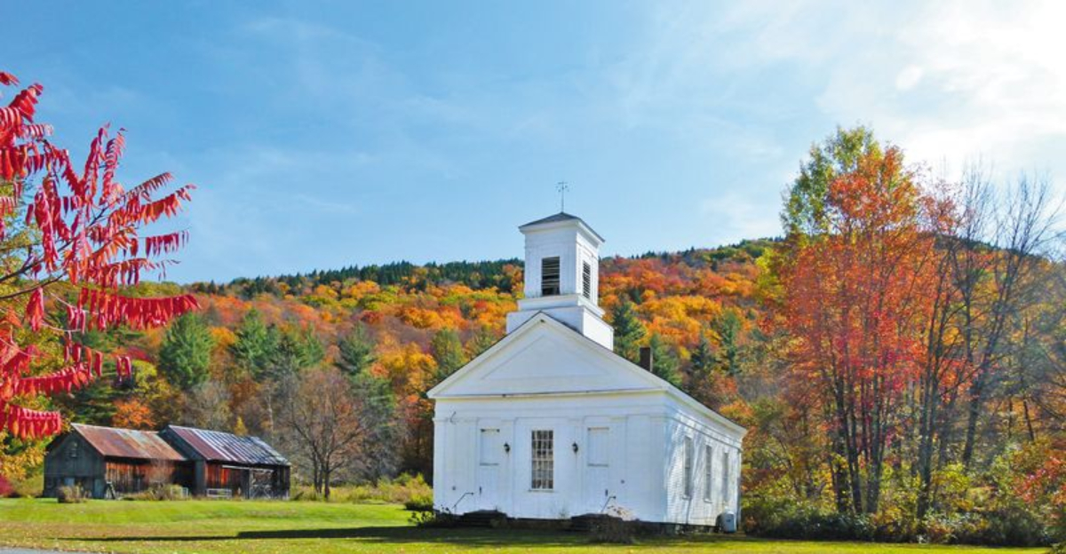Massachusetts Autumn Adventures Are Beyond The Typical Leaf-Peeping Route