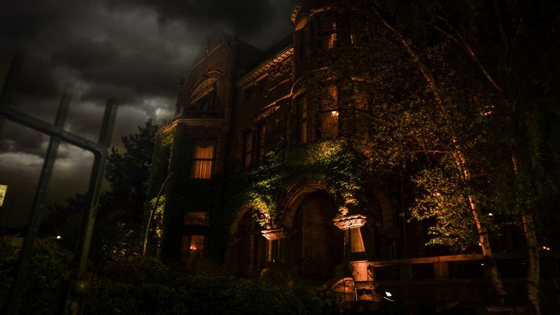 Gilded-Age Showpiece With A Ghostly Past