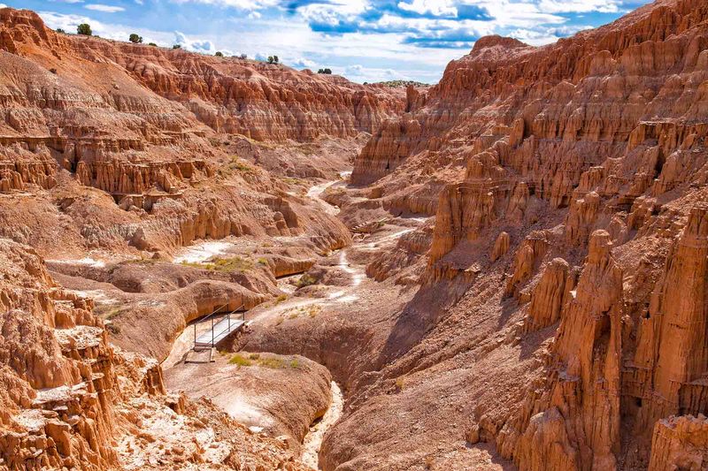 Eagle Point Trail: Desert Vistas From Above