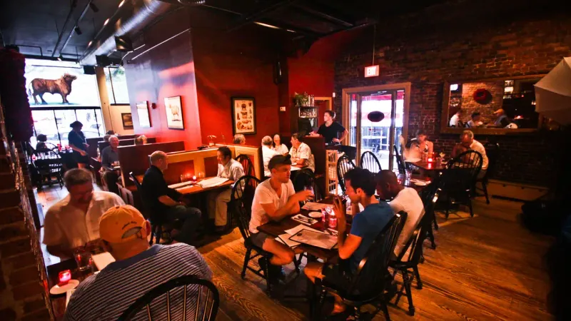 The Grill Room & Bar - Maine