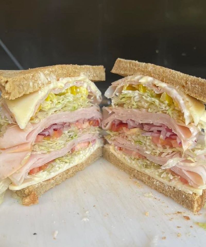 A Fairview Deli That Feels Like Home