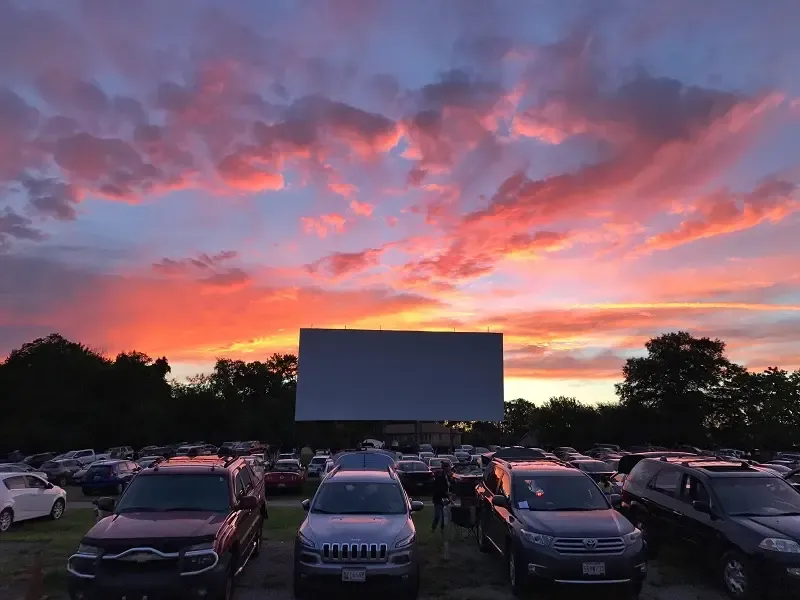 Marathon Movie Season Defies Weather Woes