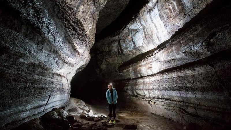 Ape Cave, Washington
