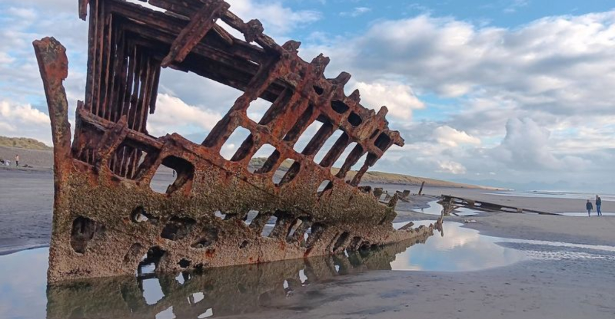 Oregon’s Coastal Loop Combines Military History With Supernatural Legends