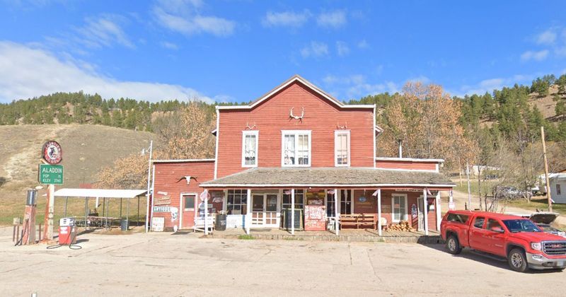 Aladdin: Population 15 and a General Store