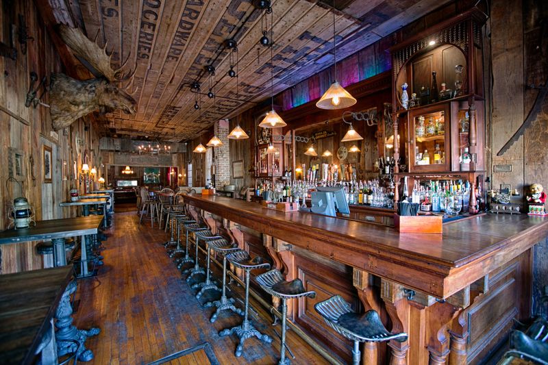 1880 Union Hotel / Saloon (Los Alamos, California)