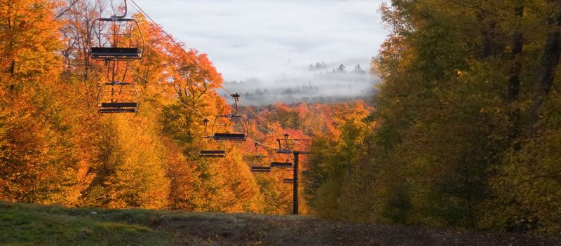 Northern Poconos: First Flashes of Autumn
