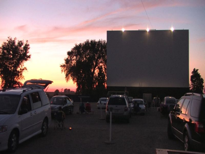Midway Drive In, Sterling, Illinois