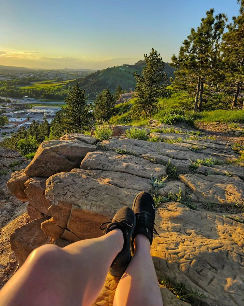 Hike Skyline Wilderness Area