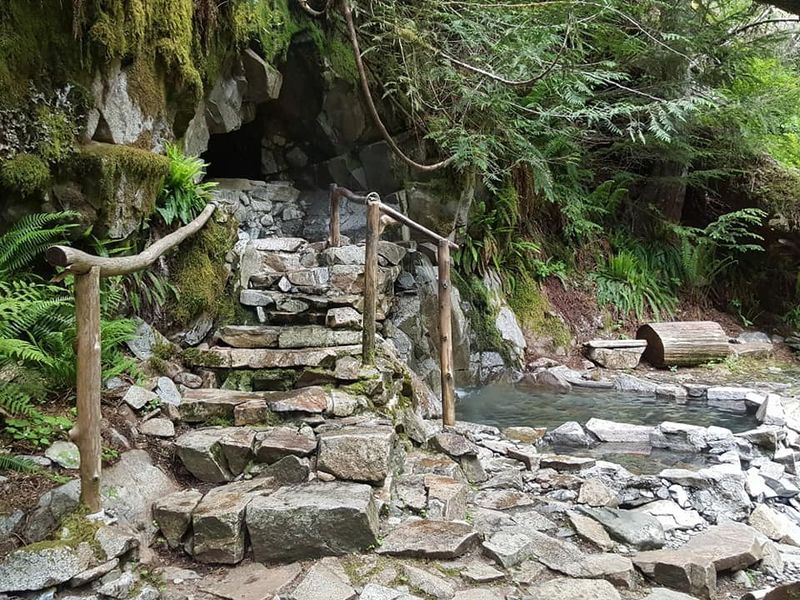 Goldmyer Hot Springs: Wilderness Wonder