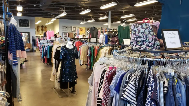 Home Décor Section Rivals Boutique Showrooms