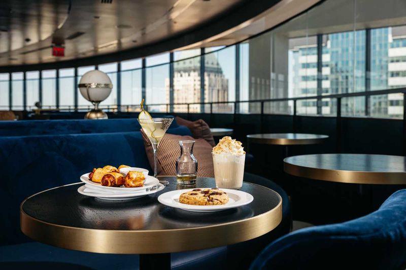 The View at Marriott Marquis: Broadway's Rotating Gem