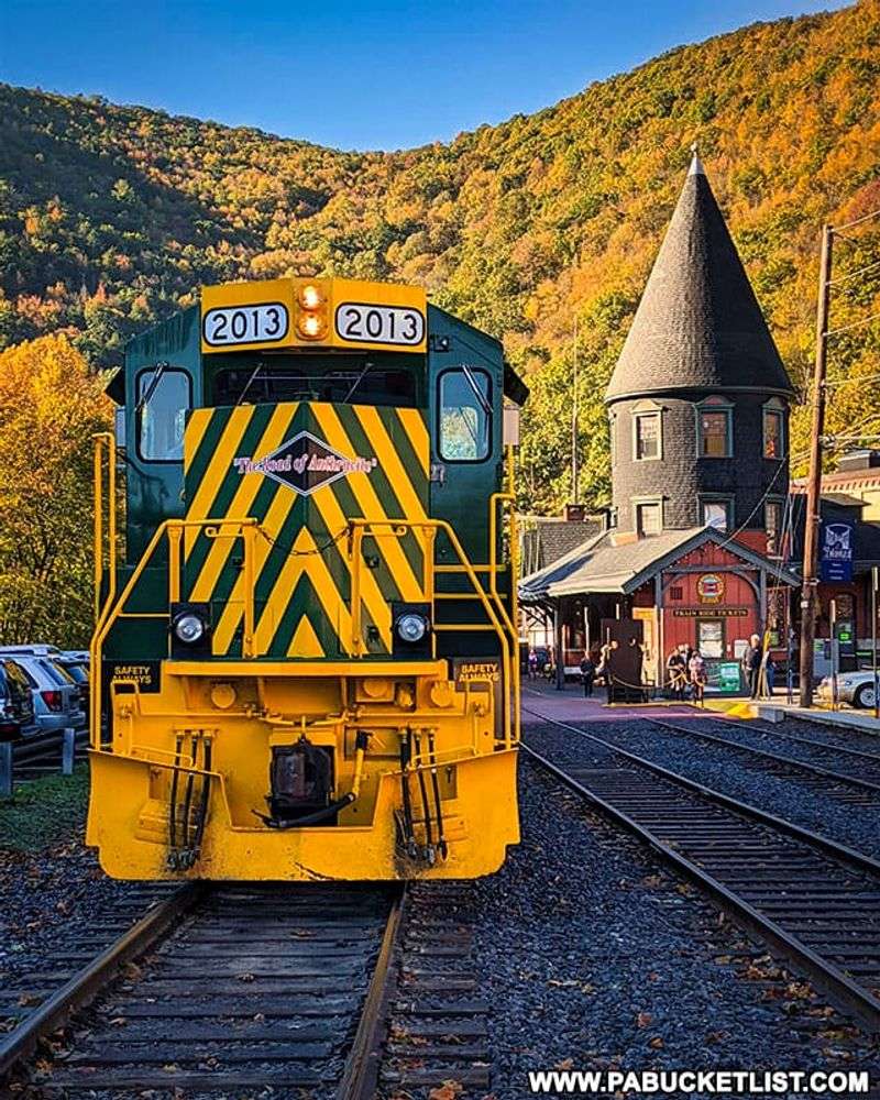 Jim Thorpe: The Fall Foliage Capital